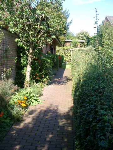 Weg zum Hauseingang
