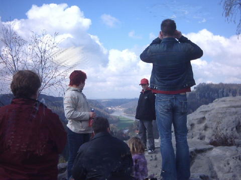 03 Vorne Links Marlene, Thomas, Sahra, Maik dahinter Illka und Yannik