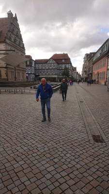 017-Auf_dem_Weg_zum_Fahrradverleih