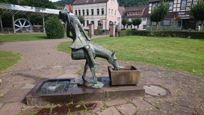 021-M�nchhausenbrunnen
