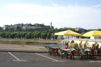 10-Schloss-Chinon