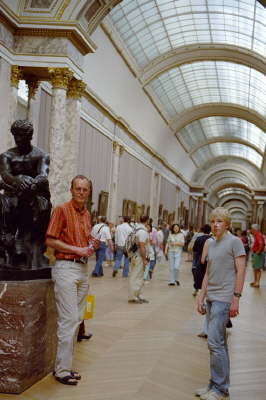 8-Im Louvre