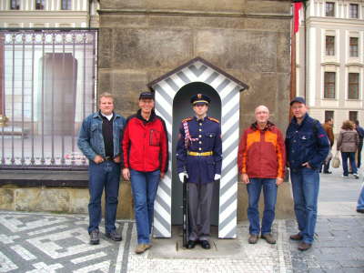 Wache vor dem Schloss